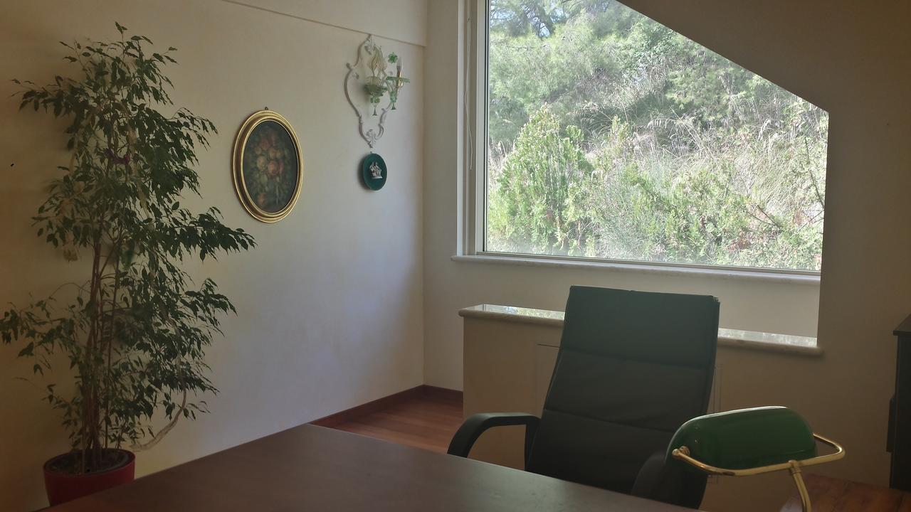 Parco Dei Gelsomini Acomodação com café da manhã Ascoli Piceno Exterior foto